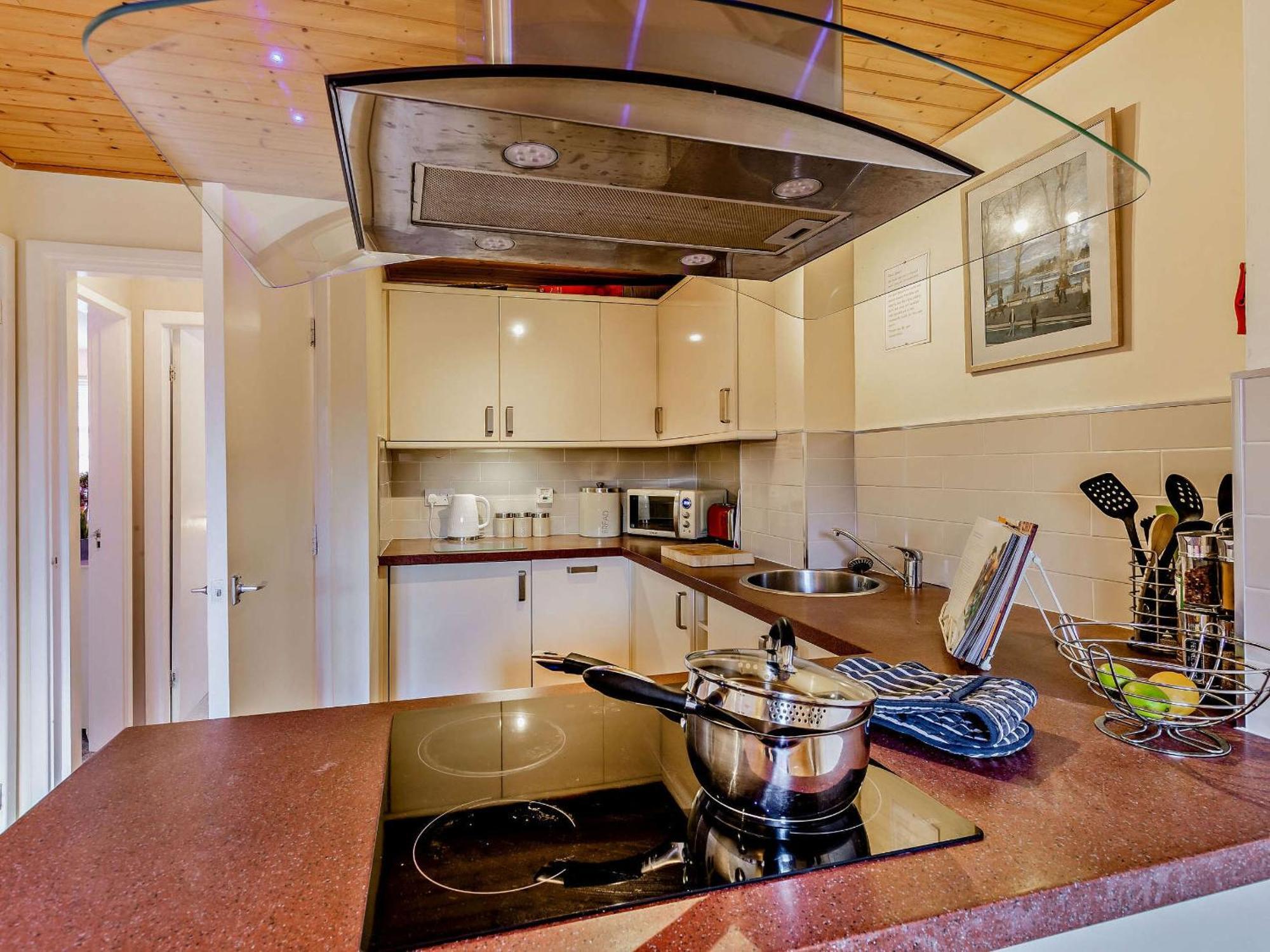 Strawberries And Cream Villa Bowness-on-Windermere Eksteriør bilde