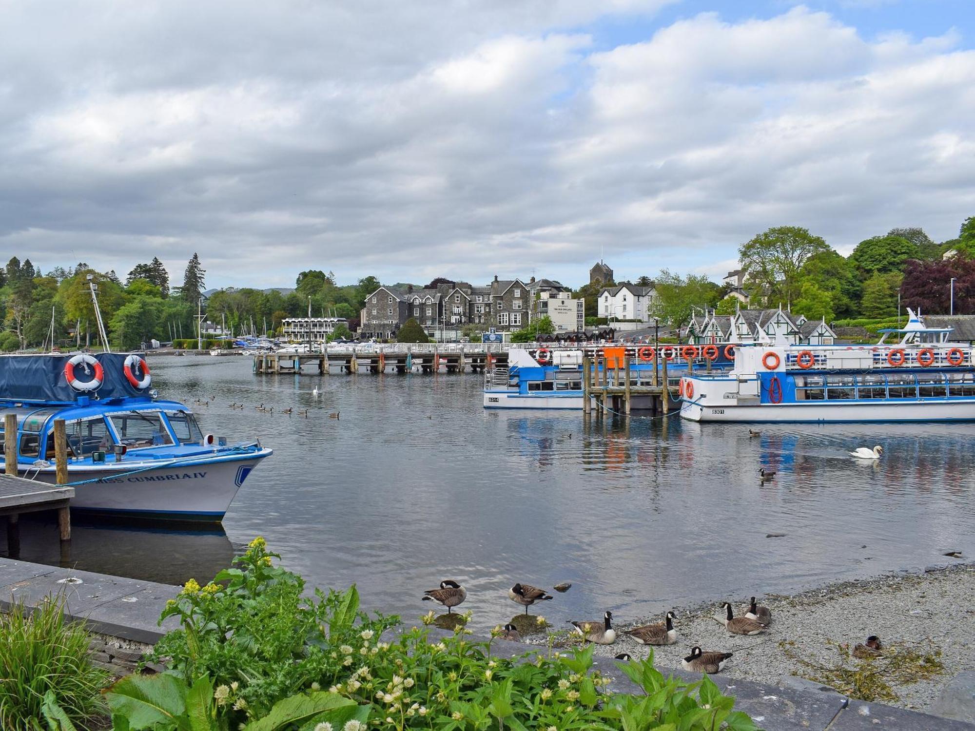 Strawberries And Cream Villa Bowness-on-Windermere Eksteriør bilde